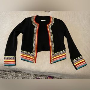 Alice + Olivia perfect condition highlow embroidered cardigan w/arm slit. Sz med